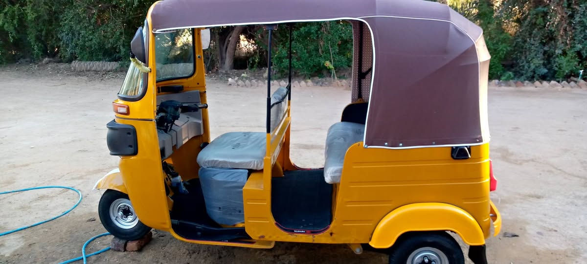 تكتك 20 طالعه ب21 مكفوله كفاله عامه بس الدوسات مبينه بصوره مرقم بسمي سنويه ساقطه ب2024 سعر 7 وبيها مجال قليل مكاني كربلاء 
رقم ***********
