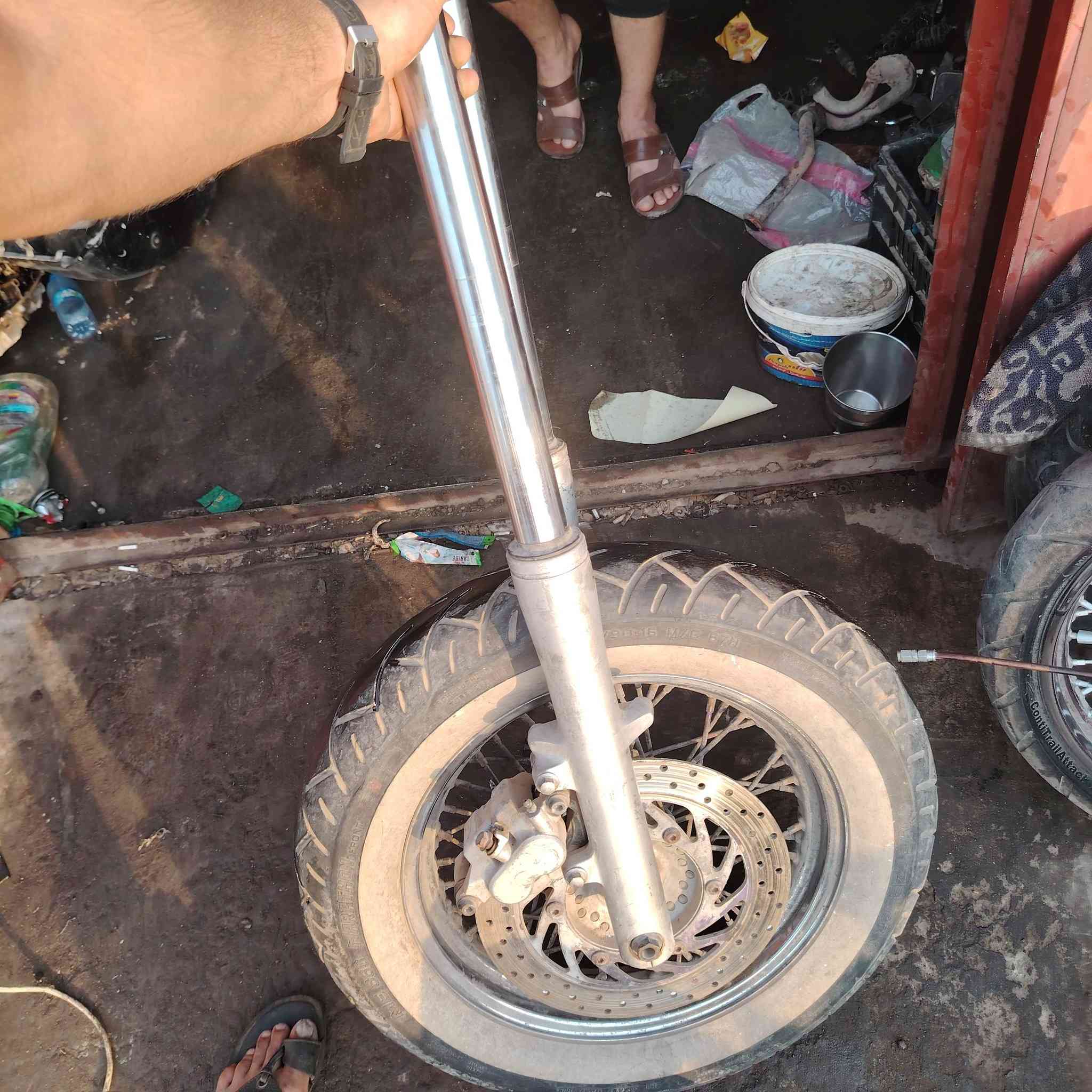 السلام عليكم ورحمة الله  تفصيخ كلاسك
***********
