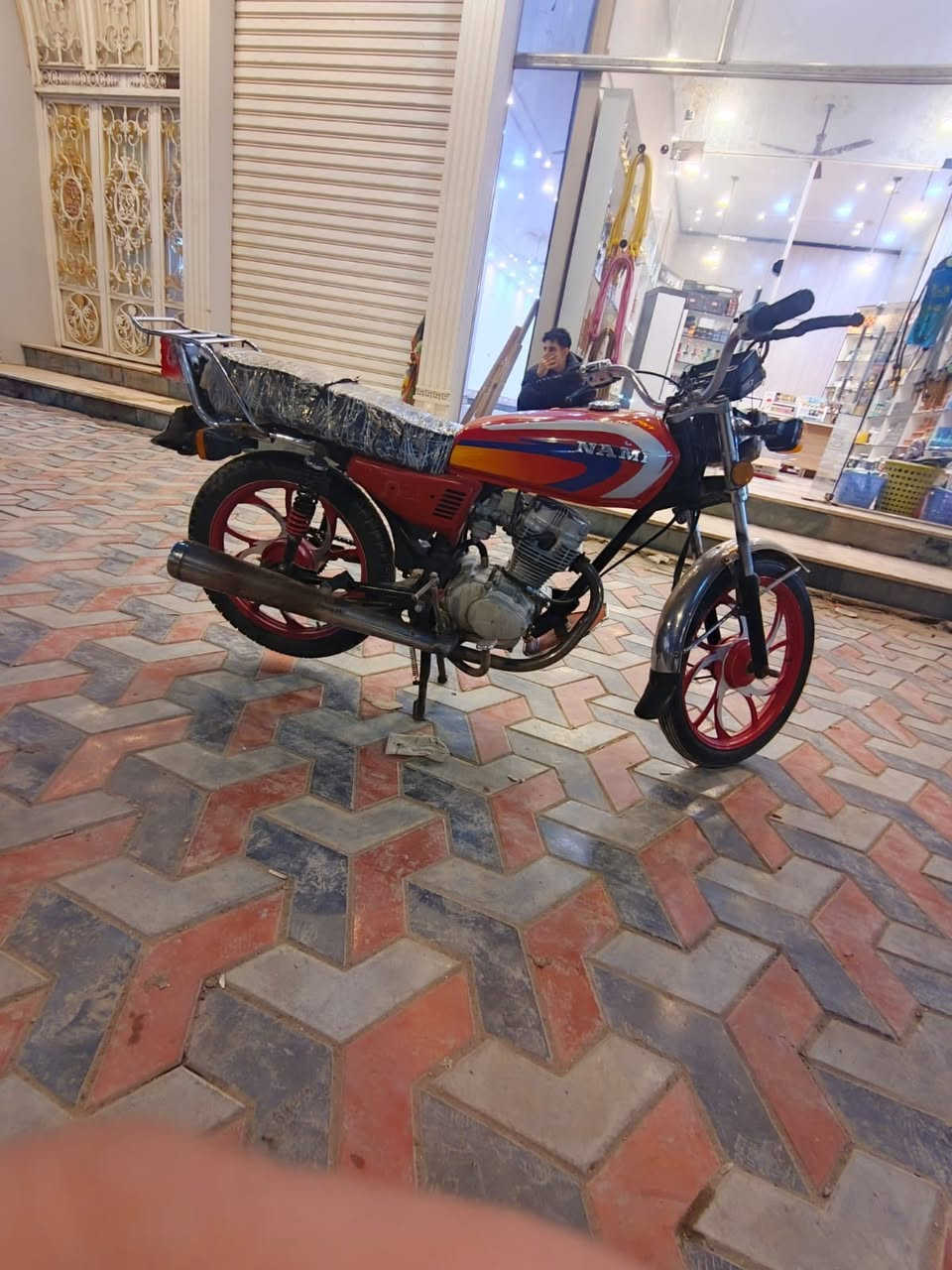 السلام عليكم دراجه نامه شاصي امتياززز موديل2008 اوراق كامله  (مكلف بنشر)رقم راعيهه ***********
