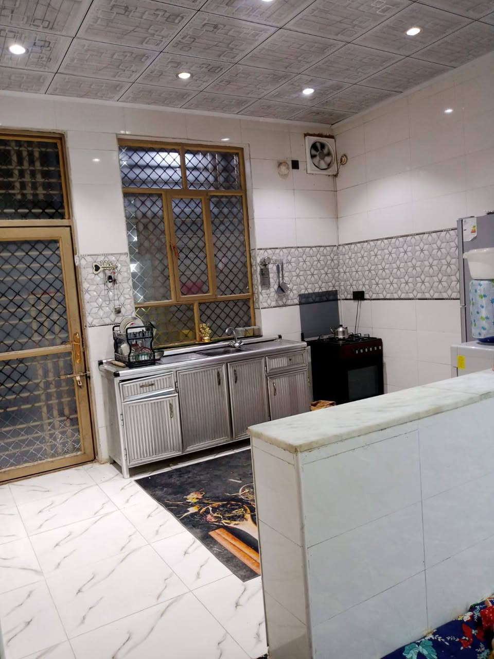 سلام عليكم
بيت للبيع مساحته 100 متر مربع
مقابيل مستشفى الكفيل خلف مدينه العاب ضوء القمر 
بناء طابوك طابق واحد بناء جديد
للأستفسار 
***********
***********
