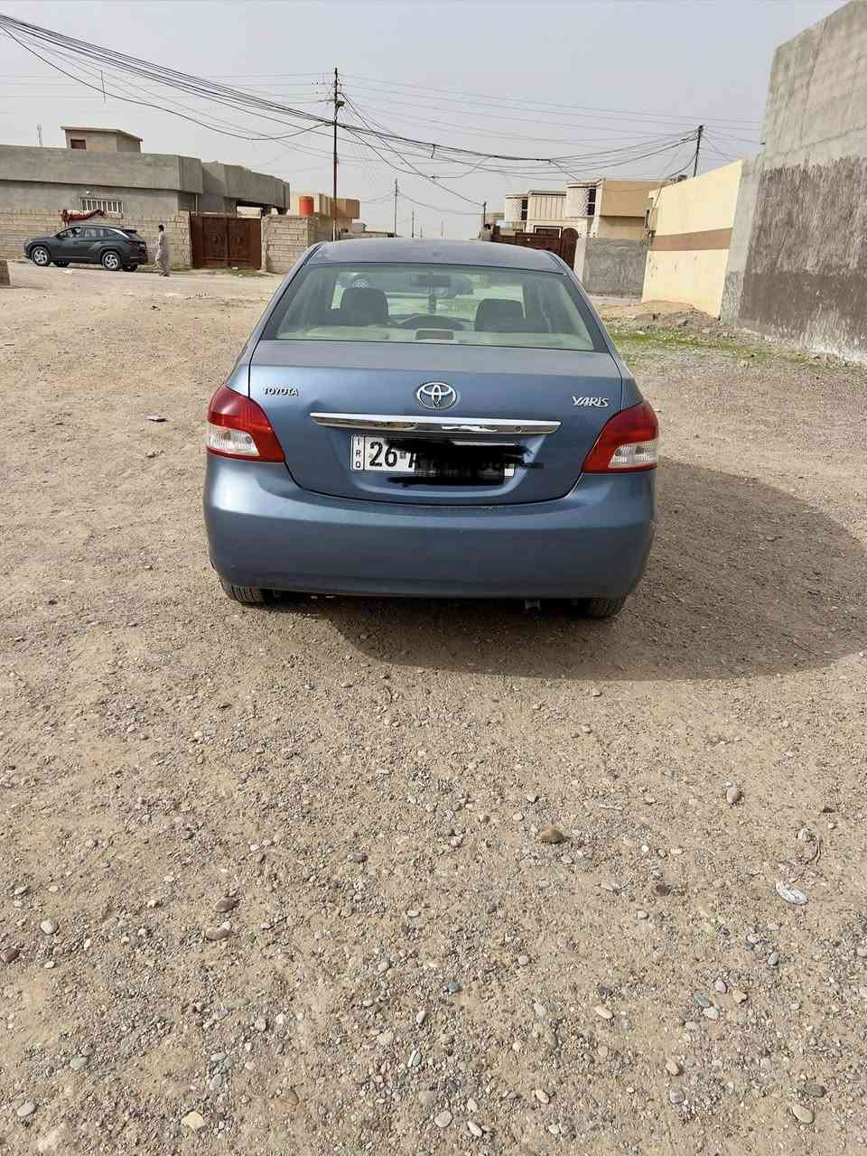 يارس 2010 خليجي رقم صلاح الدين بسمي كير محرك شرط بيها قطعتين بدون دواخل سياره نظيفه (كير عادي)
السعر 80 وبيها مجال

***********
