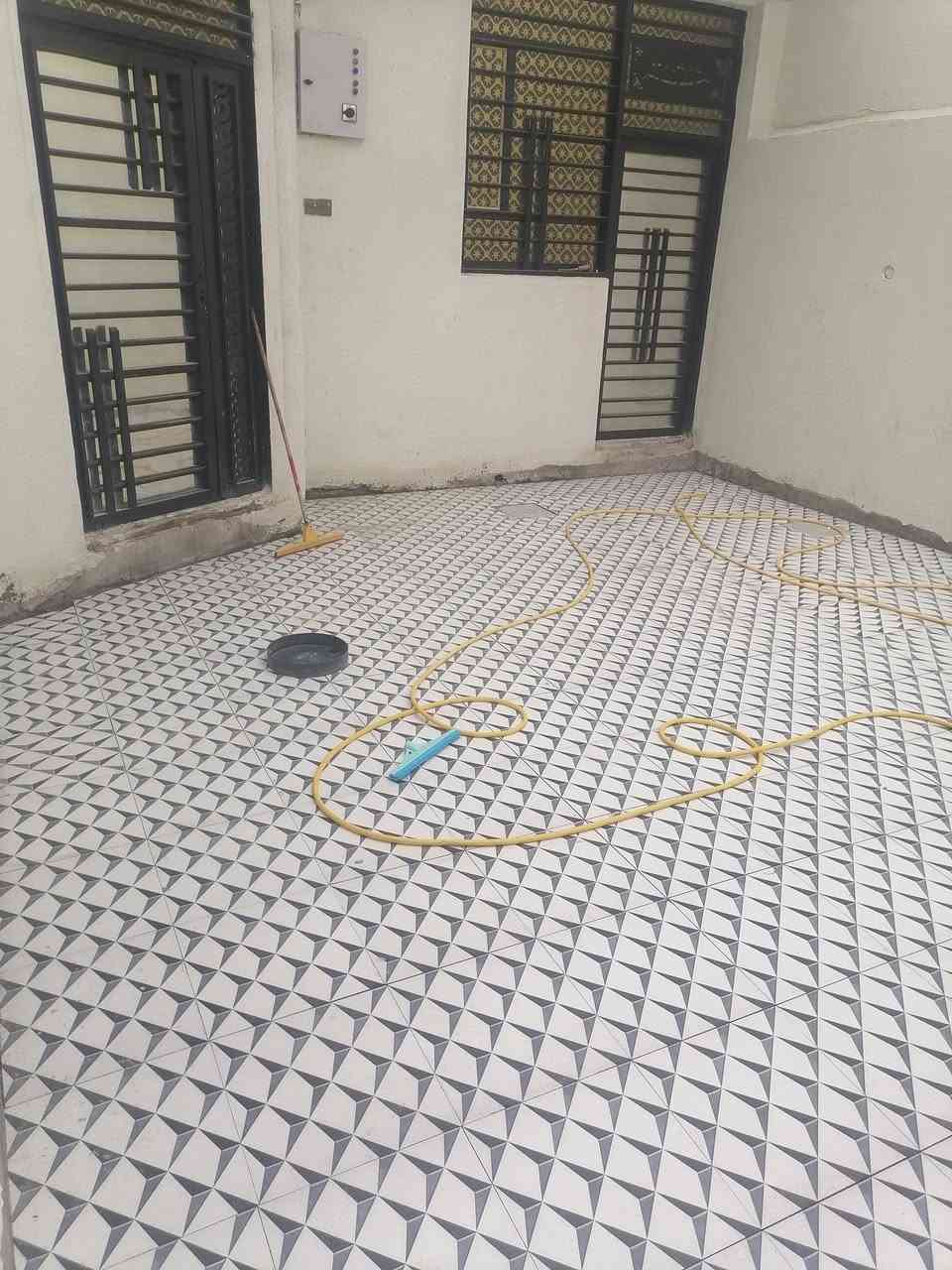 عملي المتواظع هاتف
***********الزبير
