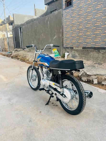 سلام عليكم                                                                                  
موجود يمي شد وتعمير دراجات كير لحيم دوس  تصليح تحوير شواصي صبغ كله موجود وانا بالخدمه 
تريد دراجتك تفصل بيها وما تكطع تريد تجفيته مضبوطه كله موجود وشرط ضمان وامان 
مكاني غراف حي الاعلام بنزله عدنان 
***********
