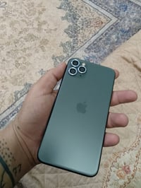 ١١ برو ماكس زيتوني الذاكره ٢٥٦ بطاريه ٧٢  الجهاز ما مفتوح ولا مبدل بي ...