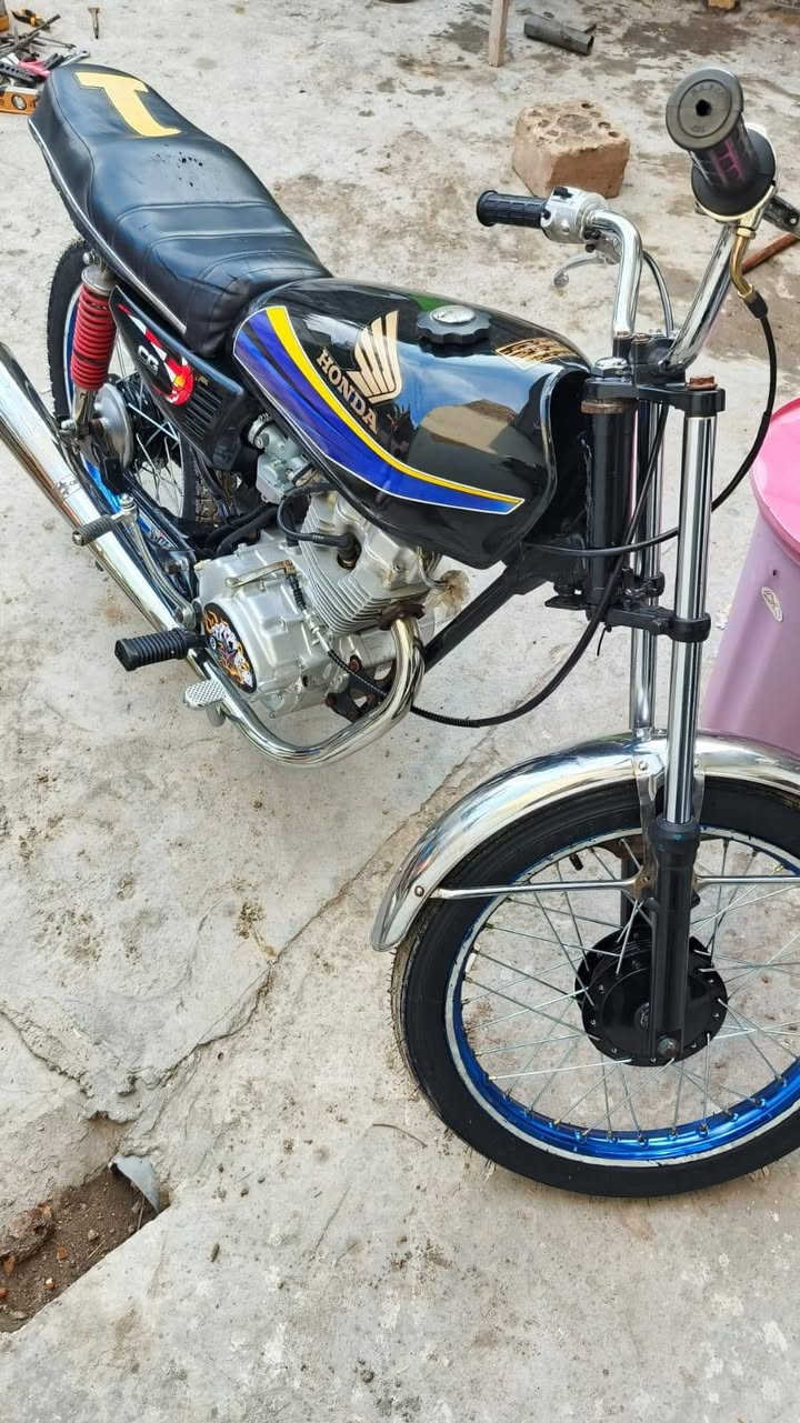 للبيع برفاز ادوات نضيفه السعر 450 بيه مجال التواصل ***********
