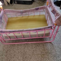 سرير طفل • تحت ٦ أشهر • مكاني حلة