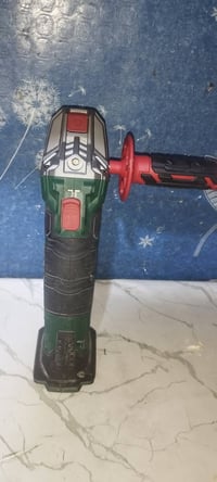 كوسرة سنفرة جدران كهرباء كوسرة شحن بدون بطاريه  دريل مال تونگ شغال شرط...