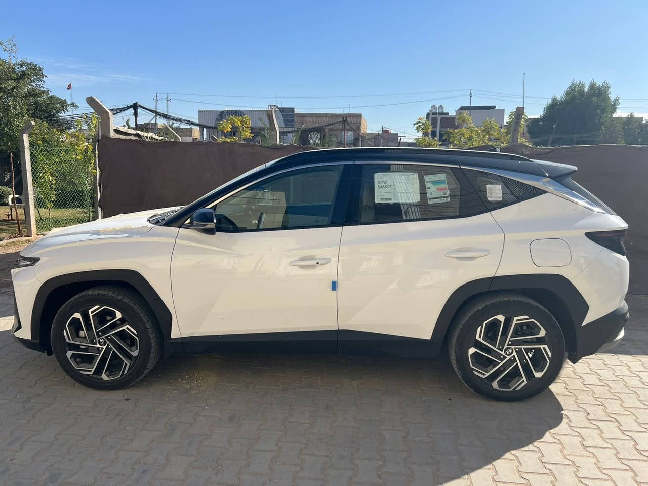 توكسان 25 تو كلر للبيع
جاملغ مبدل بلادي صوب الايسر
بنيد مبدل بلادي مصبوغ
ضربه فوگانيه شرط الشواصي مكفوله والسونار واضح كدامكم
السعر 215 وبيها مجال بسيط 
رقم / ***********
مكان نجف نمره السياره بغداد فول مواصفات
