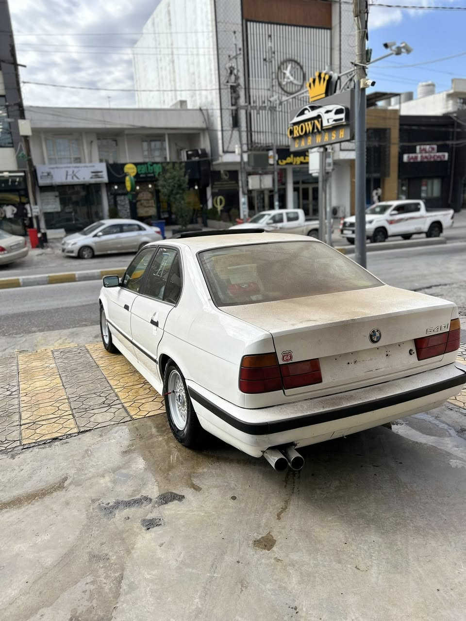 سەرەتا بە ناوی خوا ئەم بیئێمە بۆ فرۆشتن
بیئێم مۆدێل ١٩٩٢ ٥٢٥ گێڕ عادی 
ئاڕم پلاستیک سلێمانی
فول مواسەفات ٤ جام کارەباو سڵاید پەردەو کوشن جلدو هیتەر 
بێ بۆیاخ پێشو دوای کەپسە  لای ڕاست قرچێکی هەیە شایەنی باس نیە 
مەکینە دیجیتاڵە تاقم وایەری ٤١٣  
سەیارەکە ماڵی دوستە 
شوێن سلێمانی ***********
سعر/٤٨ گەڵاو معامەلە
لەگەڵ ڕێزم موشتەری نیت سەری خۆمو خۆت مەئێشێنە
Admin❤️
