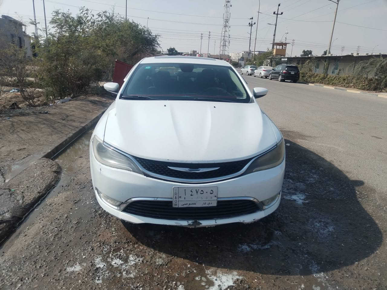 السلام عليك
Chrysler c200 موديل2015
مواصفات تنته. تبريد قطعتين. شفتات سرعة. محرك2400
رقم ذي قار حرة بأسمي تتحول بأي مكان مشروع وطني 
منظومة تبريد جديدة شرط ثلج
السيارة بيها تنقيص ماي ماعرف علتها ابيعلك نقص مكينه
بيها شكم قطعه صبغ ابيع حزام 
وصورها موضح بيها كلشي
السعر 90 وبيها مجال
مكاني البصرة خور الزبير
الشراي يتصل او يراسلني ادزله فيديو الها مصورة
***********
