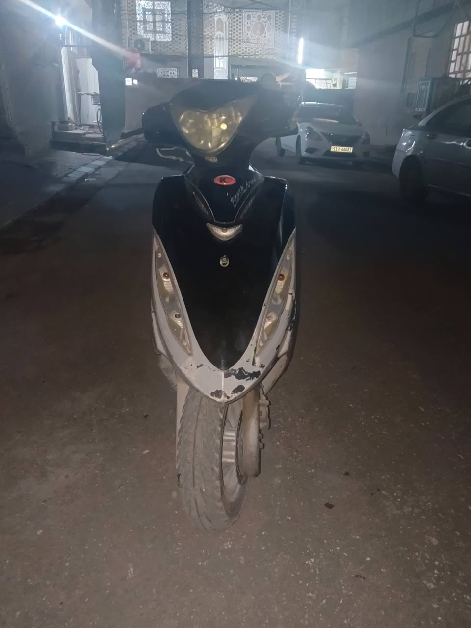 درجه كامكو G4مجفته مره 1 الدجه حلوه وتخبل تشتغل نكرت سلف مكانه نجف نقصه بس هندر التوصل بل خاص او اتصال *********** بدوت وتساب السعر 350 بيه مجال قليل جدآ
