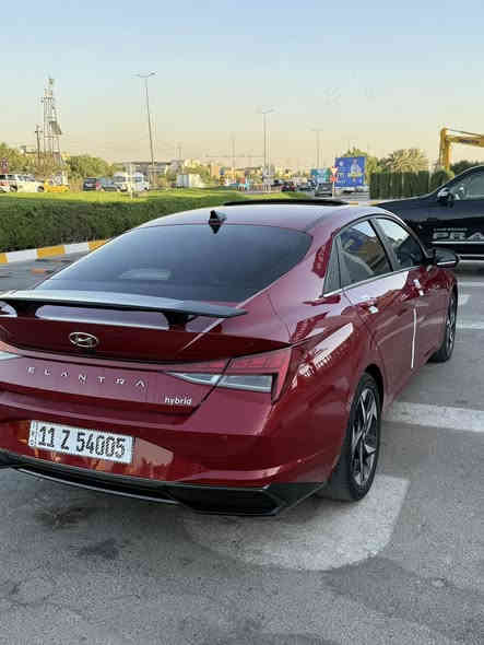 السلام عليكم 

النترا هايبرد 2023 امريكي دخول جديد حادثه بنيد امبدل وجاملغ مصلح 

السياره بسمي تحويل ثاني يوم

فول موصفات

مواصفات لمتد limited

١-بصمة تشغيل ابواب وصندوك. (بصمة ابواب لمس)

٢-فتحة سقف ( سلايد روف )

٣-محرك 1.6

٤-كاميره  خلفية دوارة

٥-رادارات 360 درجة ( امامي جانبي خلفي ) تمنع التصادم الامامي والجانبي والخلفي

٦-التحذير عند فتح الباب

٧-تحكمات ستيرن 4 جهات

٨-دشبول شاشة 4 وضعيات للعدادات

٩- 3 وضعيات قيادة ( عادي سبورت ذكي )

١٠- مثبت سرعة ذكي ( التحذير عند مغادرة المسار )

‏١١-Auto Hold التوقف لفترات قصيرة

١٢-الهاند بريك بصمة

١٣-شاشة بلازمة حجم كبير لمس تدعم نظام الابل كار بلي والاندرويد اوتو بدون كيبل يربط التلفون واير ليس و GPS

١٤-شحن واير ليس

١٥-ويل كب ١٧ مميز

١٦-نظام الصوت Bose عدد السماعات 8

١٧-تشغيل عن بعُد

١٨-اشاير بال مري

١٩-اضواء ترحيب عند الاقتراب

٢٠-لايت لد 3عدسات وسكنات لد

٢١-كشنات جلد السايق كهرباء

٢٢-نقطة عمياء

٢٣-تدفئة/ تبريد بالكشنات

٢٤- لد متغير الالوان 12 لون على طول الدشبول

٢٥- كير اوتماتيك و S عادي

٢٦-تحديد مسار وقيادة ذاتية  ورادار امامي

٢٧- مانع انزلاق

السياره ماشيه 29 الف كيلو  وقابل للزياده

السعر 158$ وبيه مجال حك الجيه

للاتصال ***********

عنوان بغداد الدوره
