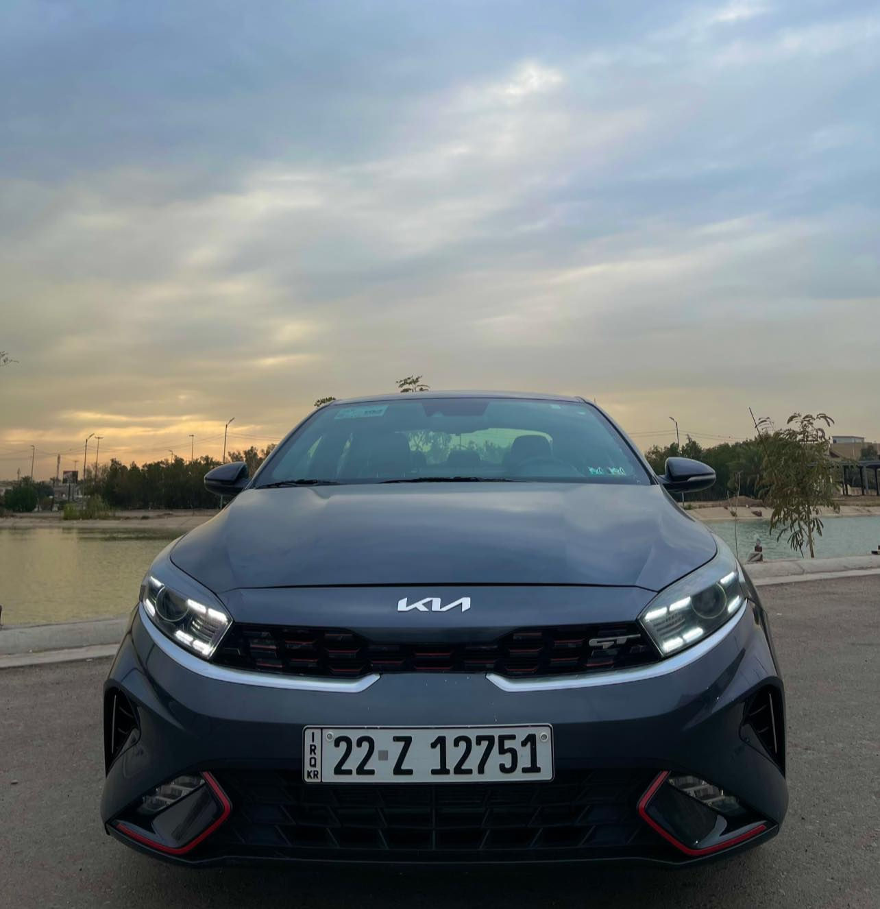 فورتي GT Line امريكي موديل 2023
حادثها جاملغ وبنيد بدون دواخل 
ايرباكات سليمه لغد وشاصي كفاله
مكينه 2000 دوش 
ماشيه 40 الف 
كير ومكينه شرط كفاله 
مواصفات GT LiNe
شاشه كبيره ابل كار بلي 
كامره دواره 360 درجه 
لد نهاري امامي خلفي 
مصمه تشغيل دخول ذكي 
رادارات جانبيه نقط عمياء 
رادار انامي خلفي توقف ذاتي 
رادار تحديد مسار قياده ذاتيه 
اوتو هولد 
مانع انزلاق نزول منحدرات 
ثلاث انضمه قياده 
تبريد بيانو مناخين منفصلين 
مرايه وسطيه اوتو دم معتمه 
ستيرن رياضي حرف D
ويل كروم رياضي 
بلوجكترات Led
اناره داخليه Led
اشاير بالمري / مري شفط 
السياره جديده بوضع الشركه تايرات و صدر و تبريد وتدفئه كله جديد 
رقم شمالي انكليزي الجديد ب اسمي شخصياً 
مكاني بغداد ***********
