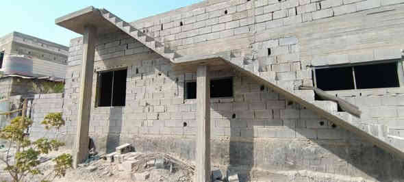 هيكل للبيع مساحة 180 متر
يحتوي على غرفتين ومطبخ وصالة وديوانيه وصحيات و درج خارجي

بالإضافة إلى مشتمل يحتوي على غرفة ومطبخ وصحيات مسقف چينكو وسقف ثانوي

المساحة الكلية 350 متر
صنف العقار مناصفة زراعي ووقف

شارع 6 متر
يطل مباشرة على نهر فرعي من نهر ابو مغيره
خدمات الماء والكهرباء واصله
السعر 90 مليون  
الموقع ابي الخصيب - منطقة طريق الصحراء - شارع جامع سيد الشهداء
رقم هاتف ***********
