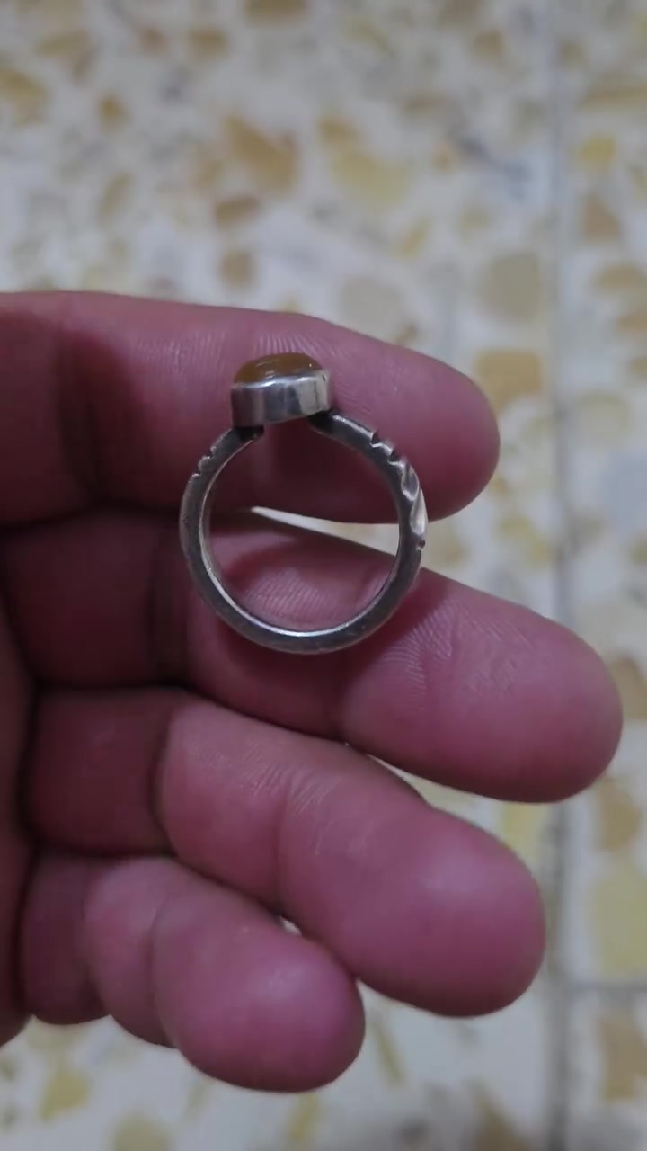 سلام عليكم يماني اصفر اصلي صياغة ثقيله قديم الرد على الخاص مكان مدينة الصدر توصيل ماعندي


**إذا كنت صاحب هذا الإعلان وتريد حذفه لأي سبب، رجاءا أرسل رسالة إلى الدعم الفني**
