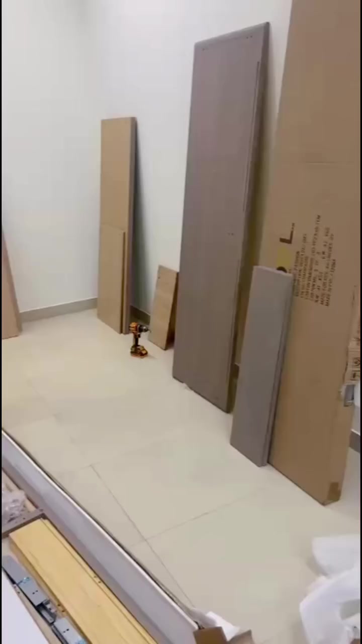 � للمجمعات والمناطق السكنية
🔴 نقل وفتح وشد الغرف داخل بغداد
كادر سريع ومنظم
نحافظ على الأثاث ونشتغل باحتراف
📞 ***********
