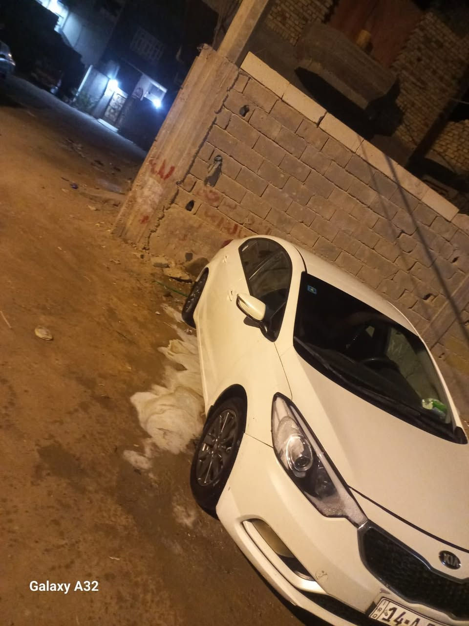 السلام عليكم سياره كيه فروتي
مديل 16

السياره شوفت عينك نضيفه 

العنوان البصره المطيحه 

السعر 115

باقي التفاصيل يم هاذه الرقم ***********
حسوني البصراوي
