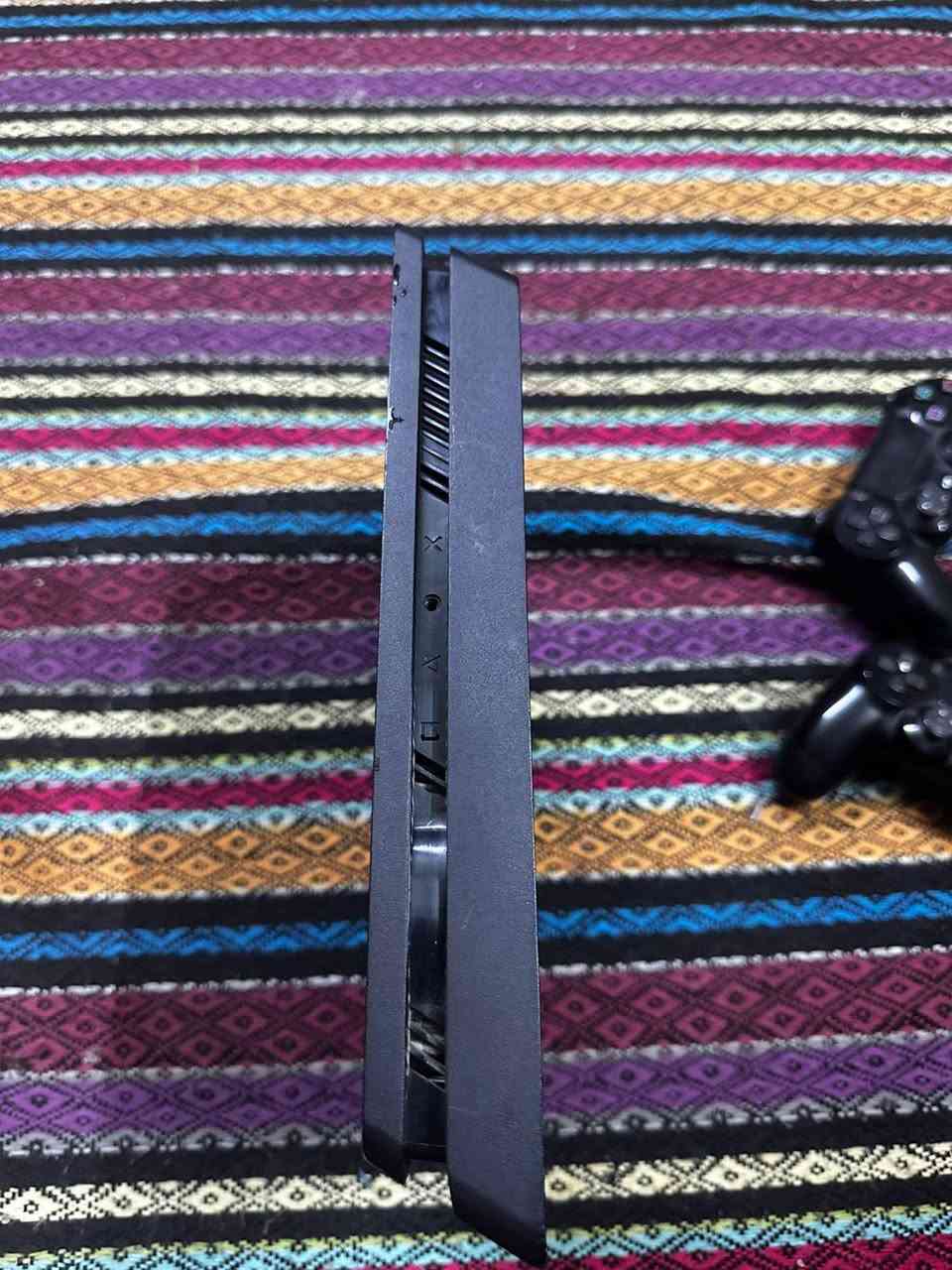 بلي 4 سلم مهكر نظام 12.52 تهكير قرص ، ذاكرة 1 تيرا + UPS ويدتين اصليات ، بي 14 لعبة
Call of Duty 3 
pes 2026
efotball
gta 5 مهكرة
gta san Andreas مهكرة
God of War Ragnarok
spider man 2
وبعد العاب قويه  ، سعر 280 او مراوس بجهاز
مكان مدينة الصدر


**إذا كنت صاحب هذا الإعلان وتريد حذفه لأي سبب، رجاءا أرسل رسالة إلى الدعم الفني**