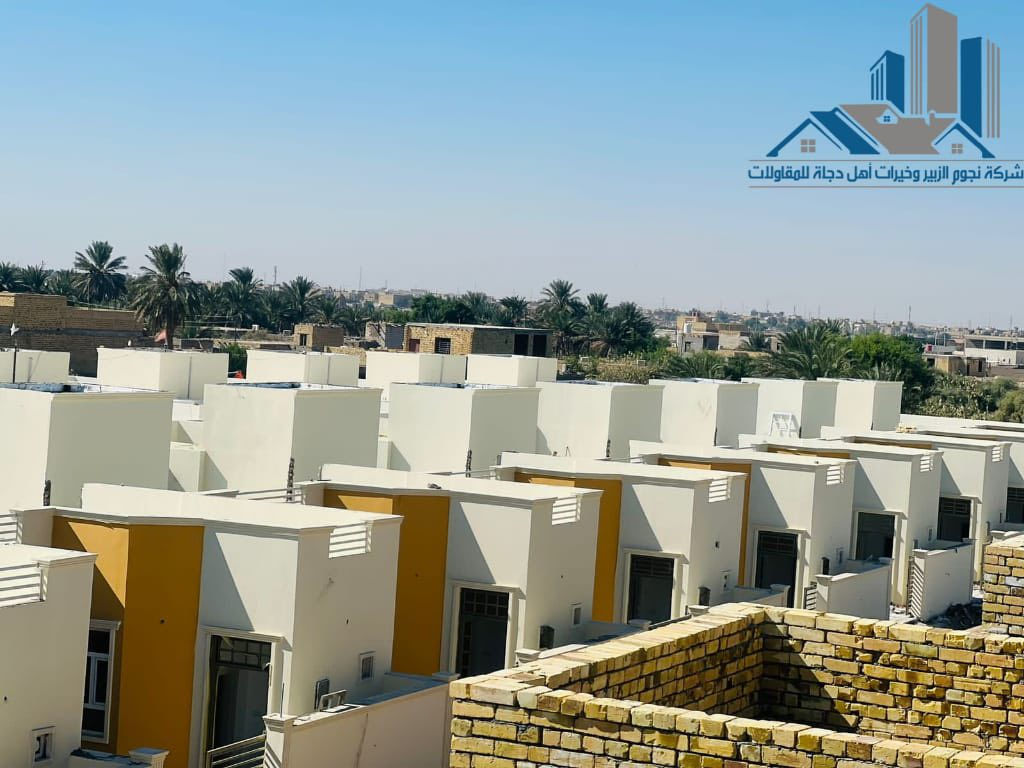 للبيع وحده سكنيه في مجمع الاصيل السكني بالحبيليه عد ال نياز على الشط نهر الوفاء 
مساحه العقار 200 متر.  السعر الكلي 137 مليون طابقين حاليا الطابق الاول كامل للسقف 
الواصل للمستثمر ٢٧ مليون البيع مع الاخلاء ٣٥ مليون 
للعلم الوحده السكنيه باسمي شخصيا *********** للعلم هذا المجمع ما متوقف عن العمل واغلب البيوت انسكنت من قبل الاهالي
