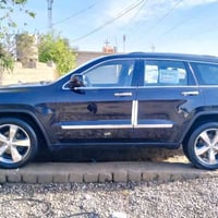 جيب لاريدو امريكي 12 للبيع... السياره بأسمي 07502287075