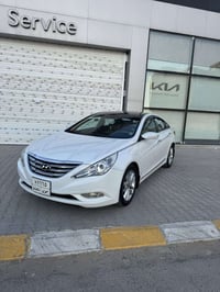 سوناتا • ٢٠١١ • ٢٤٠٠