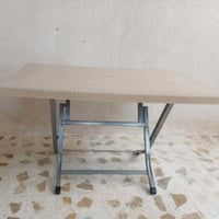 ميز طعام للبيع رقم الموبايل07502254391 الطول 120 العرض80