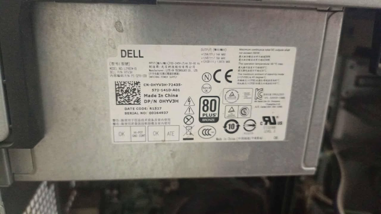 سلام عليكم 

كيس فقط 
معالج i5 4430
رام 16 من Kingston + رام 8 ( تصير 3 قطع رام )
تخزين 500hhd +128 ssd 
باور 290 
و كارت شاشة rx 580 8gb ( فيه مشكلة حرارة ) 

شكد تنطوني بيهة ؟


**إذا كنت صاحب هذا الإعلان وتريد حذفه لأي سبب، رجاءا أرسل رسالة إلى الدعم الفني**