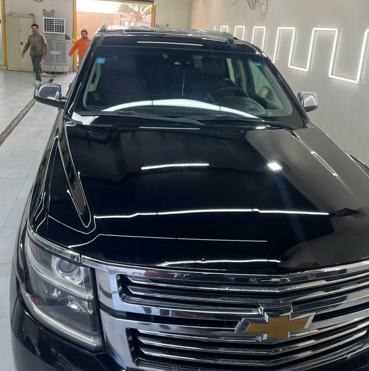 تاهو خليجي وكالة المنصور موديل 2016المواصفات LTZ فول 
ويل 22 برايمر
ماشية 100 كم 
رقم  بغداد بأسمي شخصيا   
هزة جديده تحويل ثاني يوم 
السياره كفاله من الحادث عدا بارد وكارت
  *********** للاتصال أو واتساب سونار موجود
