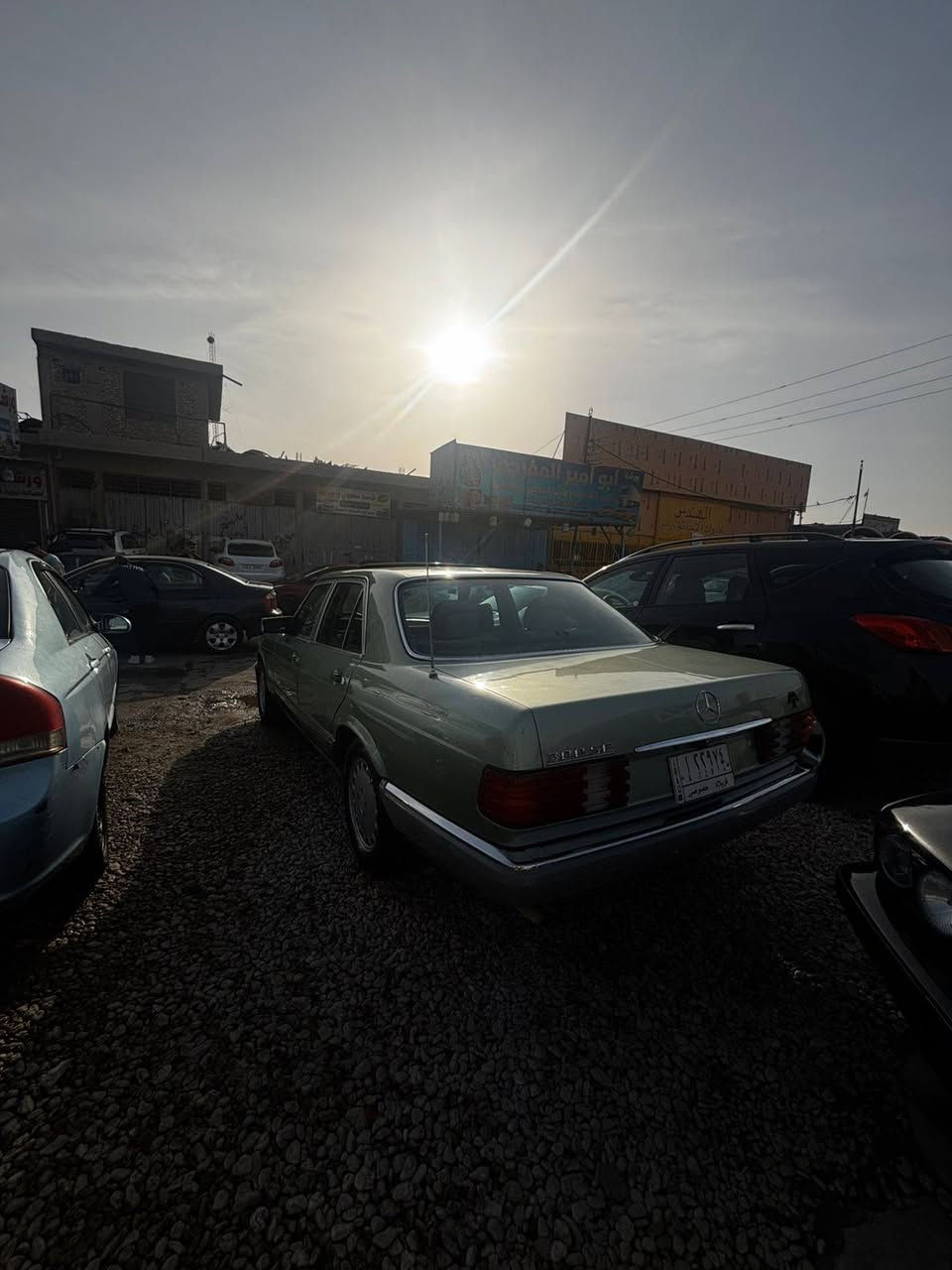 مارسدس رئاسي جامبو باب كصير 300
لون مميز 
رقم كربلاء
مديل 1992
مكينة بلاد قبق أسود عنكبوت 
تايرات جدد
تخم بلكات جدد
داخل قماش جديد 
سماعات شغالات 
كهربائيات كلها شغالة 
سيارة شوفت عينك تخبل وجديدة 
سعرة 79وبيها مجال 
تواصل عل رقم 
***********
مكاني كربلاء قرب مستشفى كفيل
