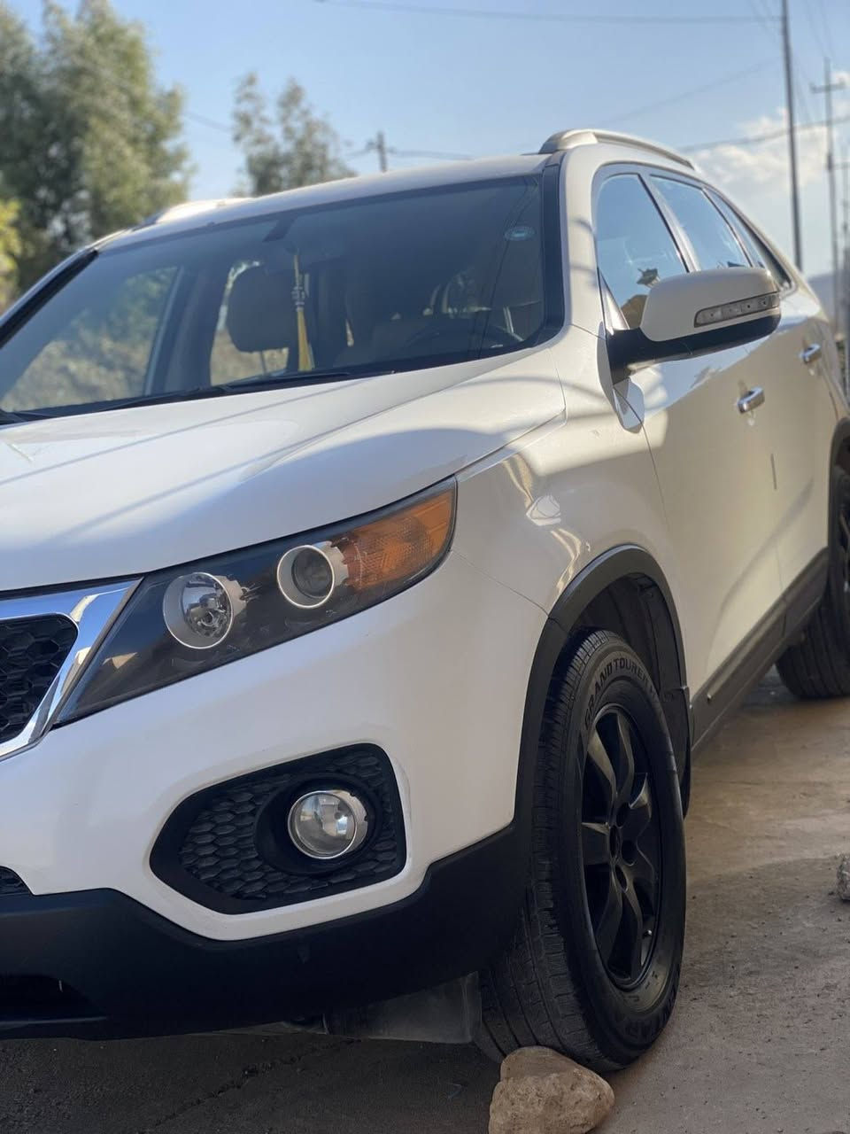 کیاسۆرینتۆ(خەلیجی)مودێل2012گێر عادی 10پارچە ڕەش سبوغی نییە لێدرانی نییە ڕەقەم باریک بەناوی خۆمانە هیچ کێشەیەکی نییە سەیارەیەکی خاوێنە بەقەدەر پارەکەیە هەموو گیانی بەشەرت پاتری نوێیە چوار تایەیەی نوی لەژێرە نرخی 120

شوێن شەقلاوە
***********
***********
***********
