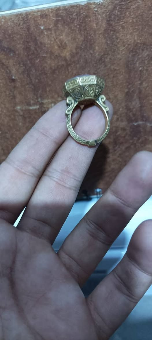 محبس عثماني قديم نحاس مرصود رباني للبيع قيم بما يرضي الله واخذه


**إذا كنت صاحب هذا الإعلان وتريد حذفه لأي سبب، رجاءا أرسل رسالة إلى الدعم الفني**