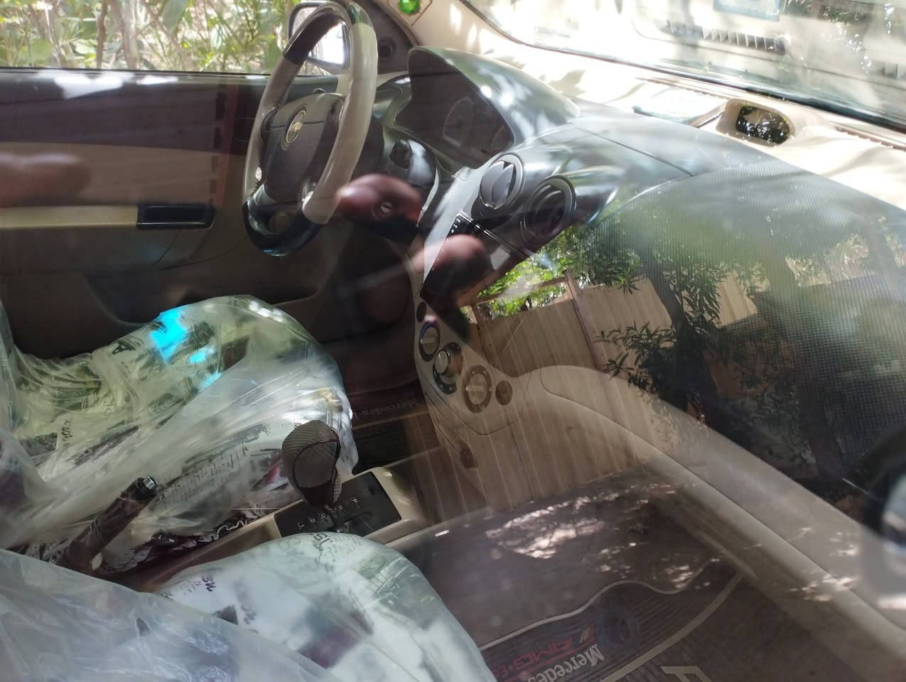 السلام عليكم
سياره افيو موديل 2013 رقم دولي داخله هزه سهتوه الاستفسار الاتصال على الرقم ***********
