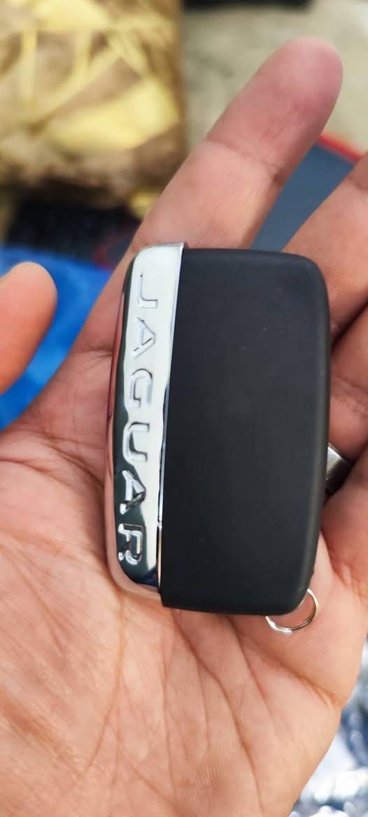كڤر بصمة جاگوار بدون خريطة ، جديد بالسليڤون ، سعر القطعة 15 الف ، يوجد توصيل ..


**إذا كنت صاحب هذا الإعلان وتريد حذفه لأي سبب، رجاءا أرسل رسالة إلى الدعم الفني**