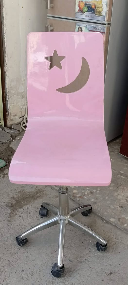 للبيع اغراض بيت نضيفات جدا
مكاني بغداد حي الجهاد


**إذا كنت صاحب هذا الإعلان وتريد حذفه لأي سبب، رجاءا أرسل رسالة إلى الدعم الفني**