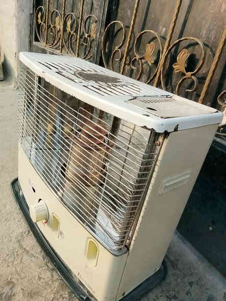 صوبات للبيع عدد اثنين نضاف أي عيب ما بيه الشراي يتصل بالرقم ***********
