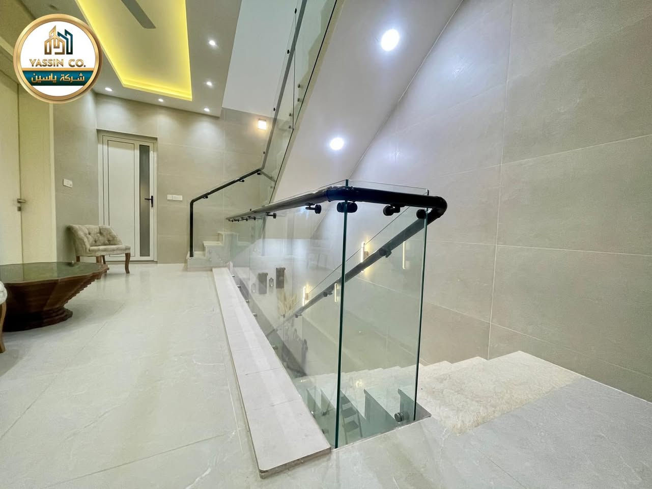 ‏English|عربي
جانب من أعمال شركة ياسين  

محجل درج تثبيت جانبي ذات ألواح زجاجية مقساة شفافة كبيرة، يوفر رؤية واضحة ومفتوحة للمساحة، التصميم يركز على الخطوط النظيفة والبساطة، ويتناسب مع الديكورات الداخلية الحديثة، لذلك يساهم الزجاج في إضاءة المكان ويمنح شعوراً بالاتساع، مما يضيف تباينًا أنيقًا.

_ _ 
العنوان📍 : 
الفرع الأول : الأنبار -  هيت  -  شارع السكلات .
الفرع الثاني : الأنبار - الرمادي - سدة الصوفية - مقابل فندق الانبار الدولي.
 _ _ 
لاستفسارتكم الاتصال على الرقام التالية :
📞***********
-----------------------------
‏Part of the work of Yassin Company fo
- 
_ _ 
‏Address 📍:
‏The first branch: Anbar - Hit - Al-Sakalat Street.
‏The second branch: Al-Anbar - Al-Ramadi - Al-Sufiyah Dam - in front of Al-Anbar International Hotel.
  _ _
‏For your inquiries, call the following numbers:

***********

-----------------------------
.
.
.
.
#شركة_ياسين #الانبار #مدينة_هيت #هيت #العراق #محافظة_الانبار #الرمادي  #سدة_الصوفية #صناعة_الالمنيوم #الالمنيوم #ابواب #ابواب_مدخل #باب_سلايد #باب_كهربائي #خشب_طبيعي  #خشب #بالون_بريس #هاي_كلاس #شبابيك #شباك_سلايد #زجاج #دبل_زجاج #كاونترات #كورتز_مرمر #محجرات_الدرج #Yassin #Iraq #Al_Anbar #Hit #Ramadi
