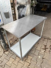 معمل يوسف لتجهيز جميع أنواع الأغراض العراقية  للتواصل 07713203214