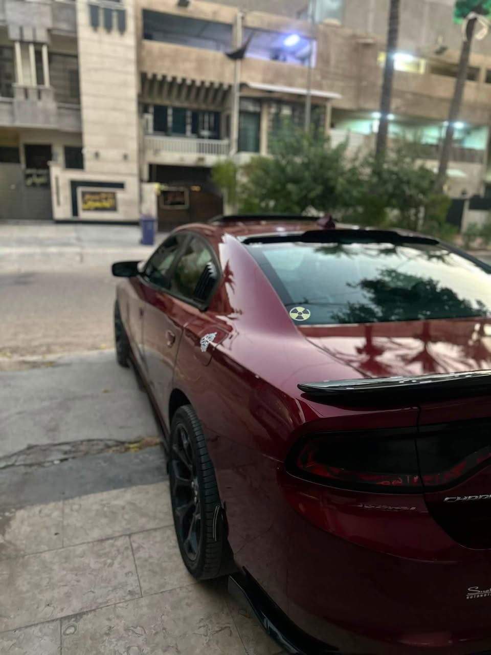 للبيع | جارجر GT موديل 2019
🔹 اللون: كرزي

🔹 ممشى: 106 ألف  (استعمال شخصي)

🔹 رقم بغداد الجديد – تحويل مباشر باسمي.

المواصفات:

* فول مواصفات

* فتحة سقف

* مقاعد جلد كهربائية

* تبريد قطعتين

* تدفئة وتبريد للمقاعد

* مقعد السائق مع خزن

* شاشة كبيرة

* مثبت سرعة

* رادارات

* السيارة عليها كت SRT

حالة السيارة:

* الحادث في أمريكا كان سرقة فقط، وشمل:

    * الجاملغات الأمامية

    * البنيد

    * البابين (باب السائق والباب المقابل) كلير فقط، غير مبدلات

* لا توجد أي ضربة شاصي أو هيكل.

* لا يوجد أي إيرباك مفتوح.

* صدر السيارة جديد بالكامل، وتم تبديله على يدي بقطع وكالة أصلية.

السعرر 18200$ بي مجال بسيط 

السيارة نظيفة جداً واستعمال شخصي، وجاهزة للفحص بأي مكان.

📍 الموقع: بغداد – شارع فلسطين

📞 للاستفسار: ***********
