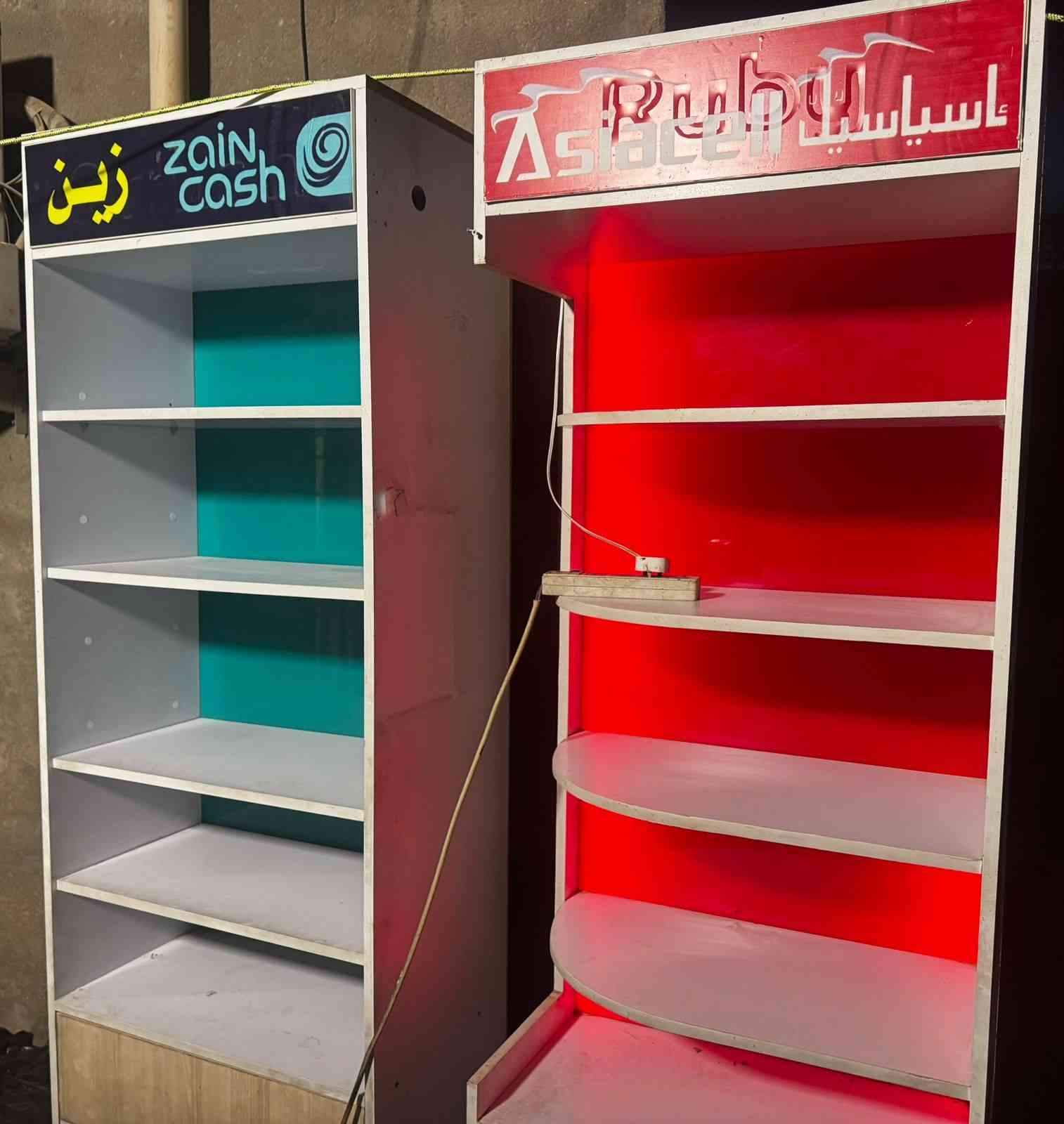 رفوف السعر 170 مكان ابودشير ***********
