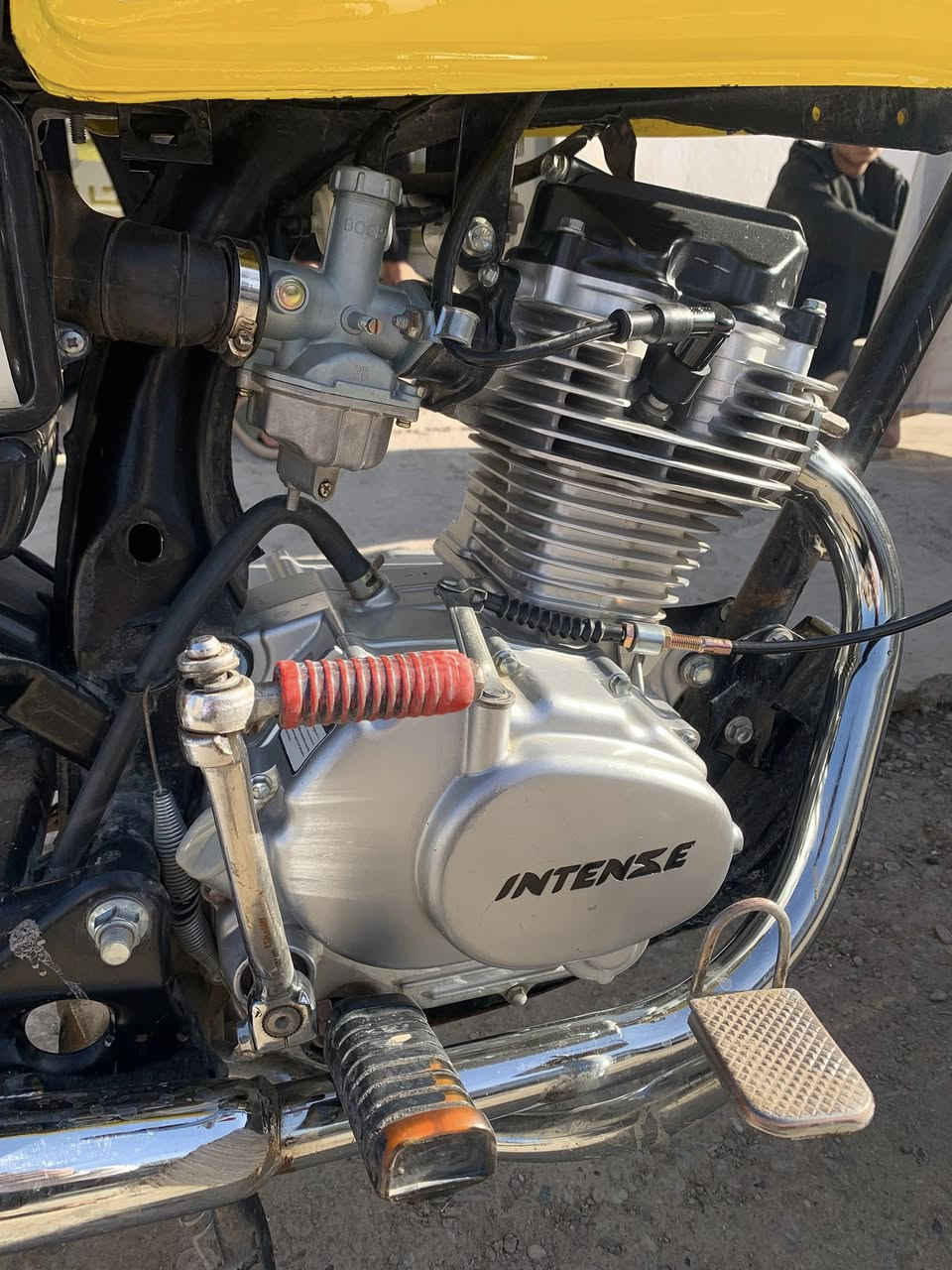 دراجه انتنس للبيع
عنوان كركوك حي بدر مابيها صوت تفيلس ولا قطره لاصرف ولا بخار موديل 24 محرك نضيف مامفتوح برغي شلعه تخبل السعر 550 وبيها مجال للشراي

مواصفات - صالنصه نجمه معدله تانكي جديد كشن جديد تايرات جدد كدام العين بس يحتاجلها غسله وتشوف شوفه العين سبايدر مامطخوخ ستيرن رياضي كلجات رياضيه سكليتر جديد .

***********
