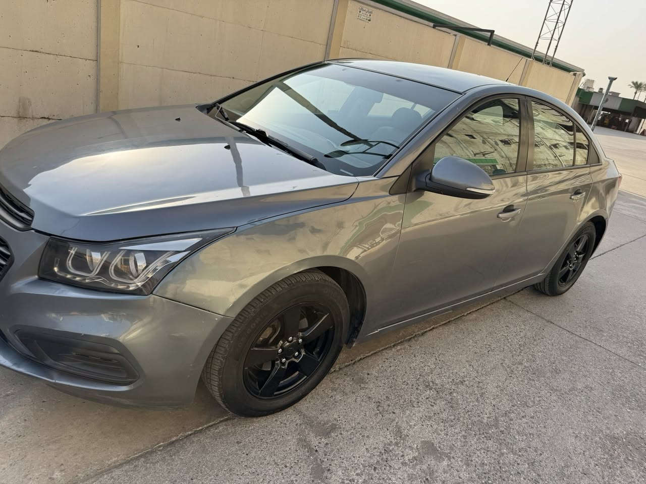 شوفر كروز موديل 2016 خليجي محرك 1800 المرغوب سيارة جديدة كير محرك صدر تخم تاير كلة جديد تبريد ثلج السيارة كاملة رقم أربيل باسمي تحويل ثاني يوم 
بيهة صبغ جاملغ خلفي الأيسر   وشبر بل جاملغ الأمامي 
العنوان بغداد البنوك 
السعر 78$ بيهة مجال بسيط كلش
***********
