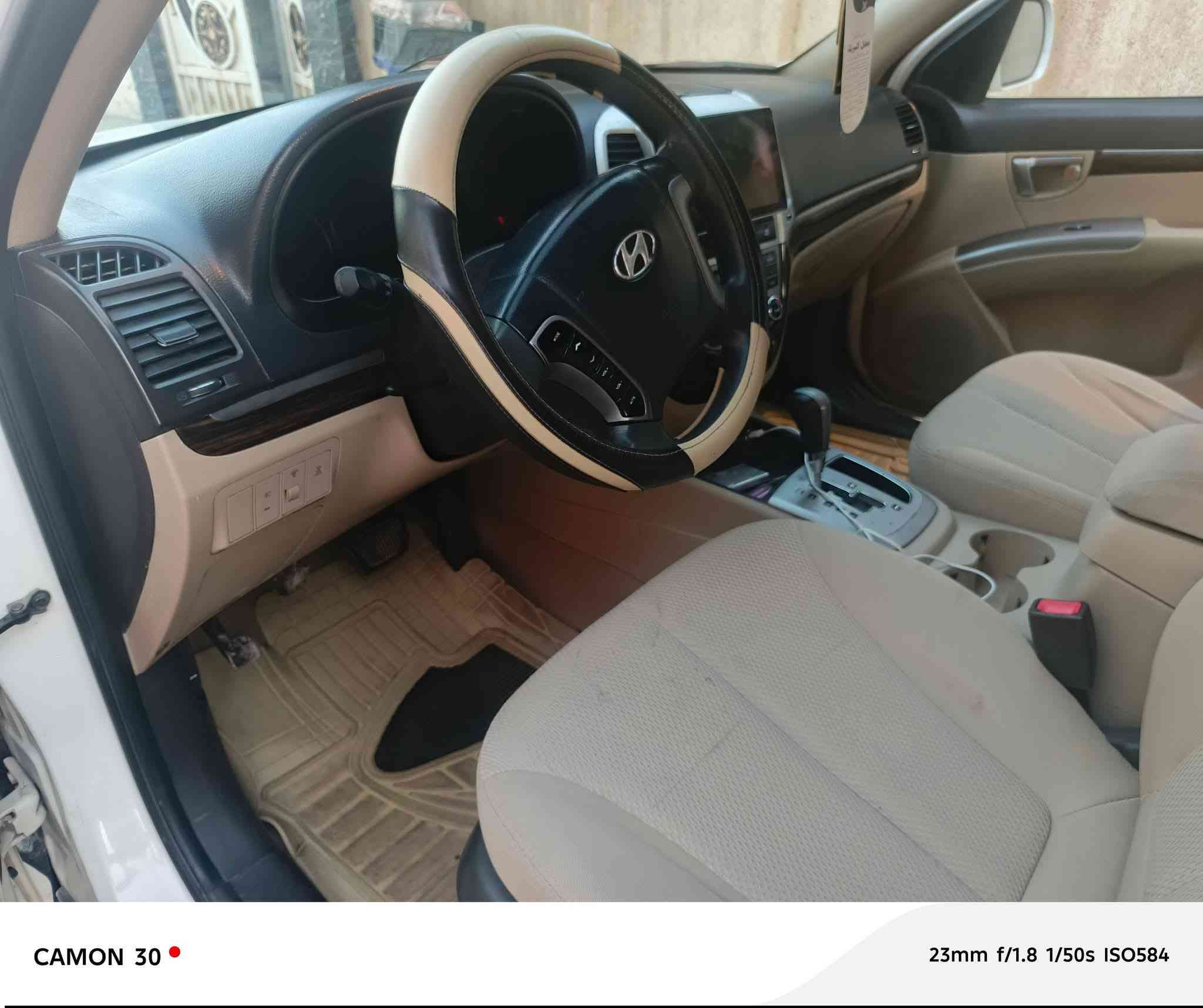 سنتافي 2010 بغداد بصمه فتحه تحويل بأي وقت
السعر 145 جاهزه من كلشي بيها بابين وجامرلوغ امامي رش فقط 
***********
