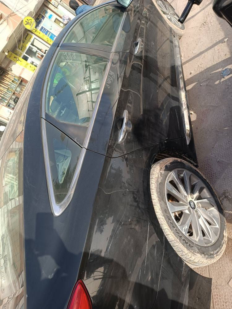 للبيع سوناتا امريكي 2015حادث قطعتين جاملغ وبنيد نفسهن مصلحات  بدون دواخل شرط السونار لون اسود كحلي رقم بابل الماني  بسمي شرط التحويل سياره جديده جدا على وضع الشركه محرك كير ممفتوح بلادي تبريد حداديه مكفول غرفه جلد جدا نظيفه ماشيه  95 الف ميل السياره عندي من 2017 فول ماعده الفتحه سبورت محرك 2400 جي دي اي شرط البانزين كله محسن ودهن الاصلي  سبير منازل تخم تاير اصلي جديد  للتواصل *********** اتصال او واتساب السعر 120 وبيها مجال للشراي
