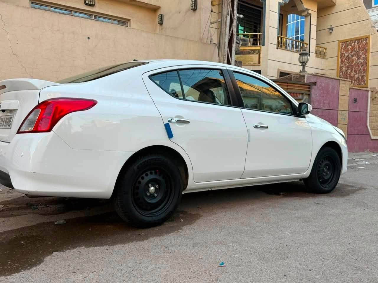 سلام عليكم

نيسان سني موديل ٢٠٢٥

ماشيه ٦٠ الف 

مواصفات بداخل الصور

سياره نضيفه كلش 

مكان سياره بغداد / الدورة 

اتصال : ***********

سعر 118 ورقة
