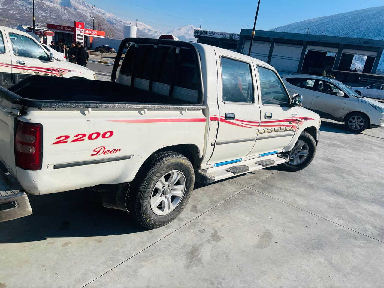 پیکاب دێر 2006 ڕەقەم هەولێر گێر و مەکینە بەشەرت غڕامە بەشەرت سیارەکە زۆر توندو تۆڵە
*********** سوران, أربيل
