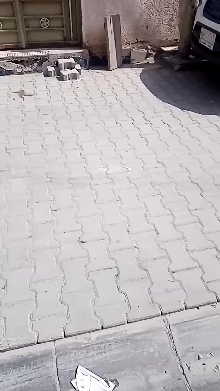 السلام عليكم
بيت للبيع بنزلة جامع الغرير ثالث فرع باتجاه مدرسه الكرفانات بيت نظيف اساس رفت طابق واحد ثاني بيت بالفرع عالي عن الشارع حوالي ربع متر للاستفسار أكثر اتصال على الرقم *********** واكو وات ساب
