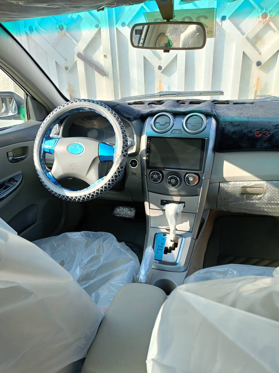 سلام عليكم سياره بي واي دي موديل 2013سيارة جاهزة ملاحظات بسونار سيارة بلاديه رقهما واسط انگليزي سنويه ل2030 مكاني واسط لسعر 54وبيها مجال للشراي ***********
