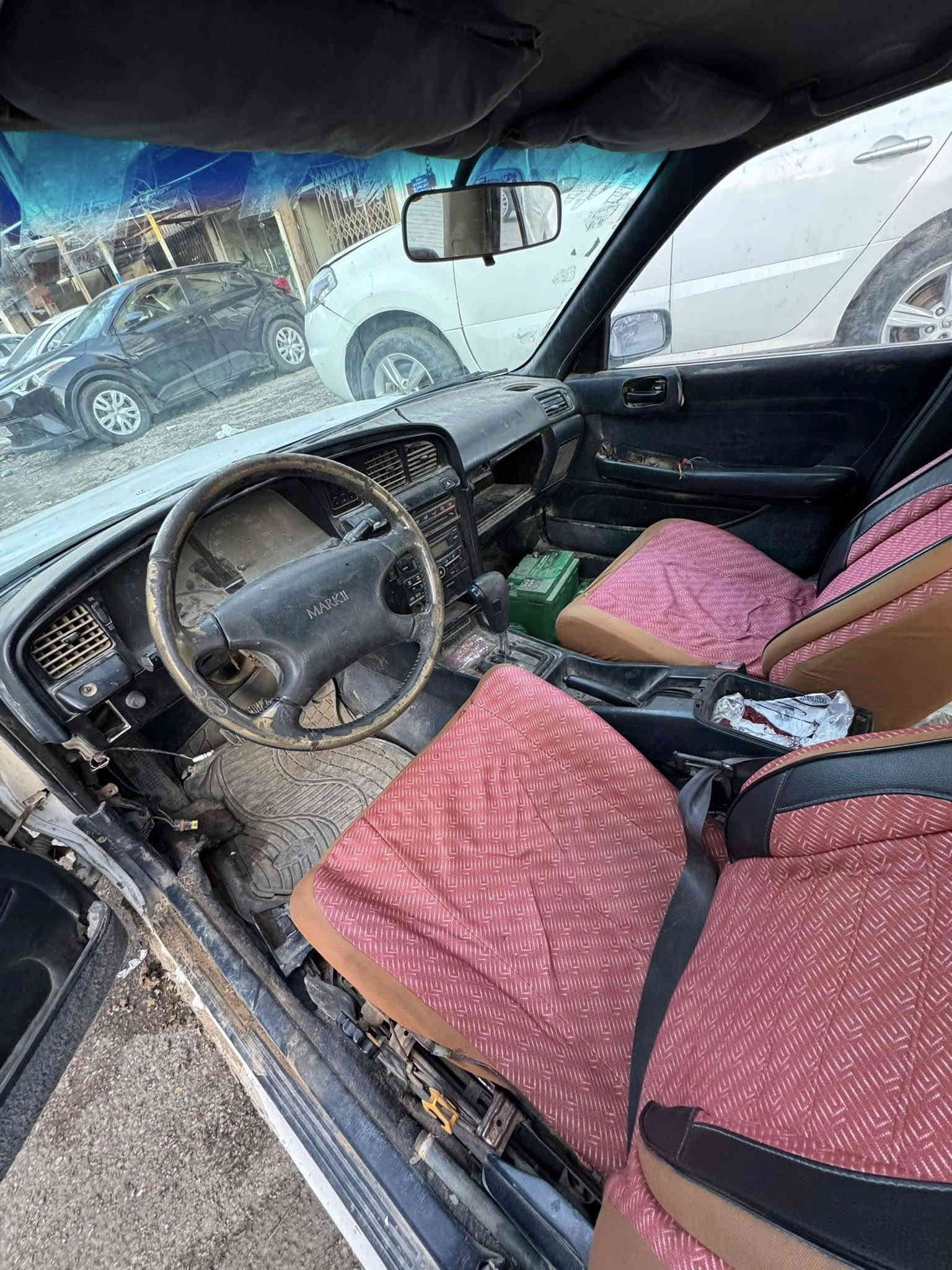 كروسيدا ١٩٩٠ ايسر بلادي محرك ٢٢Rكير وتماتيك رقم بغداد  بسمي السعر ٣٥ ورقه وبيها مجال مكان السياره بغداد الوزيريه رقم التلفون *********** مصطفى الكروي
