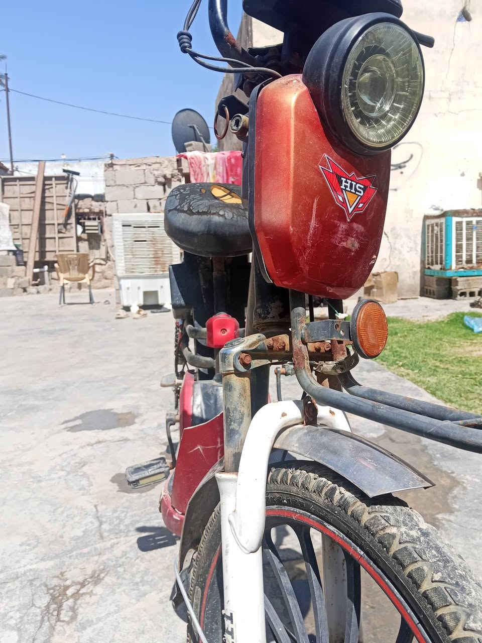 السلام عليكم بايسكل شحن للبيع عوزة فقط بطاريات ويشتغل، 
جوزة لايت هورن اشارات واصواتهن كلة شغال 
مكاني كربلاء السياحي مجاور محطة جوهرة كربلاء الاهلية
السعر80 وبي مجال حق الجية مراسلة واتساب 
*********** للاستفسار
