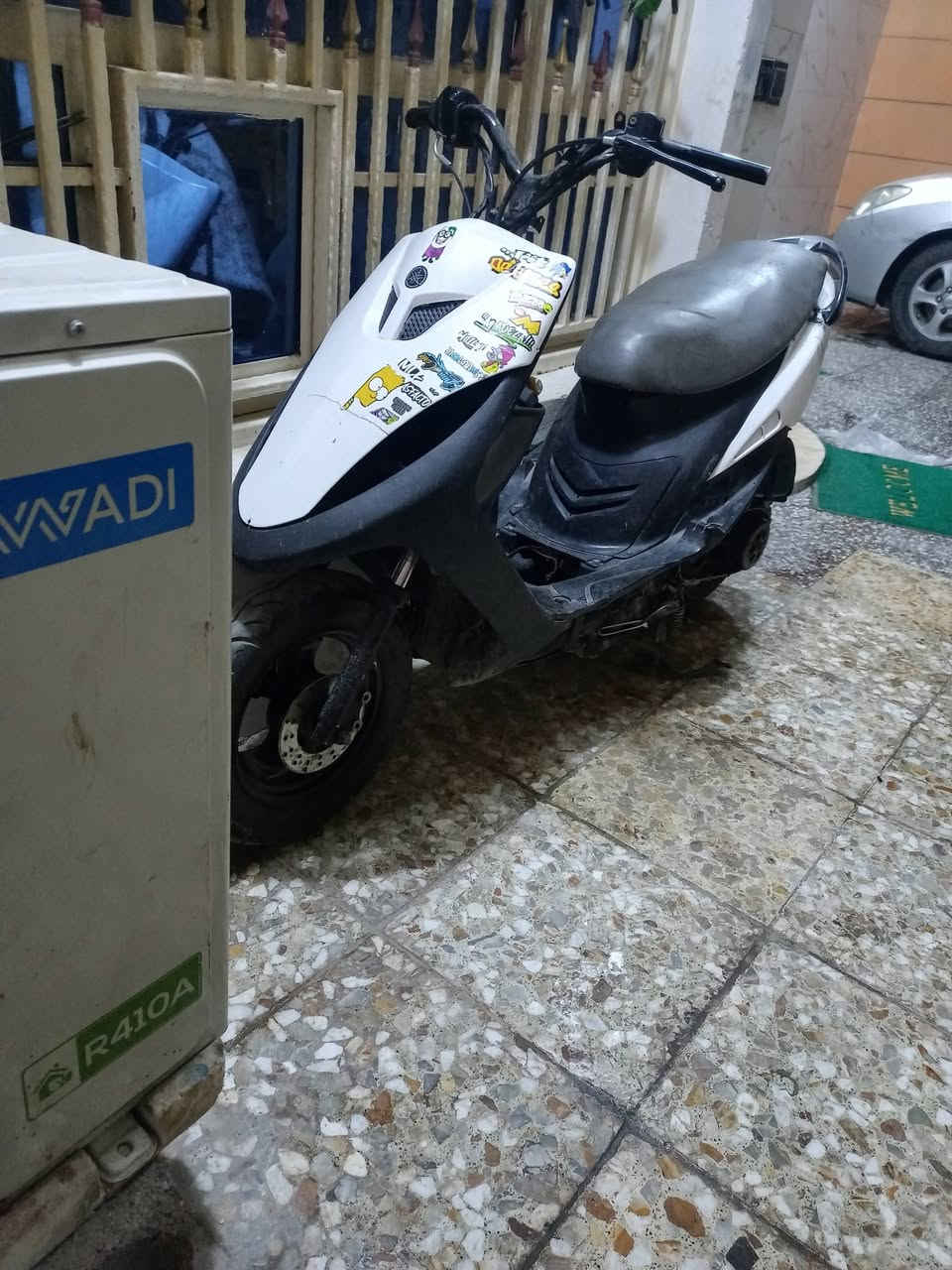 السلام عليكم عندي دراجة ماكس حلوه كامله الدرجه بكل وكت نكره سلف الدرجه ابلديه وحلوه سعرهه 350 وبيه مجال أو امراوس  فقط المكان بغداد البلديات والشراي ايراسل خاص ويدلل


**إذا كنت صاحب هذا الإعلان وتريد حذفه لأي سبب، رجاءا أرسل رسالة إلى الدعم الفني**